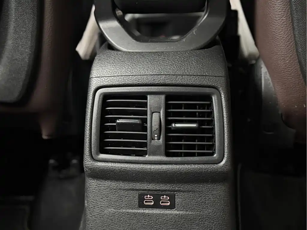 BMW X1 — фото 17