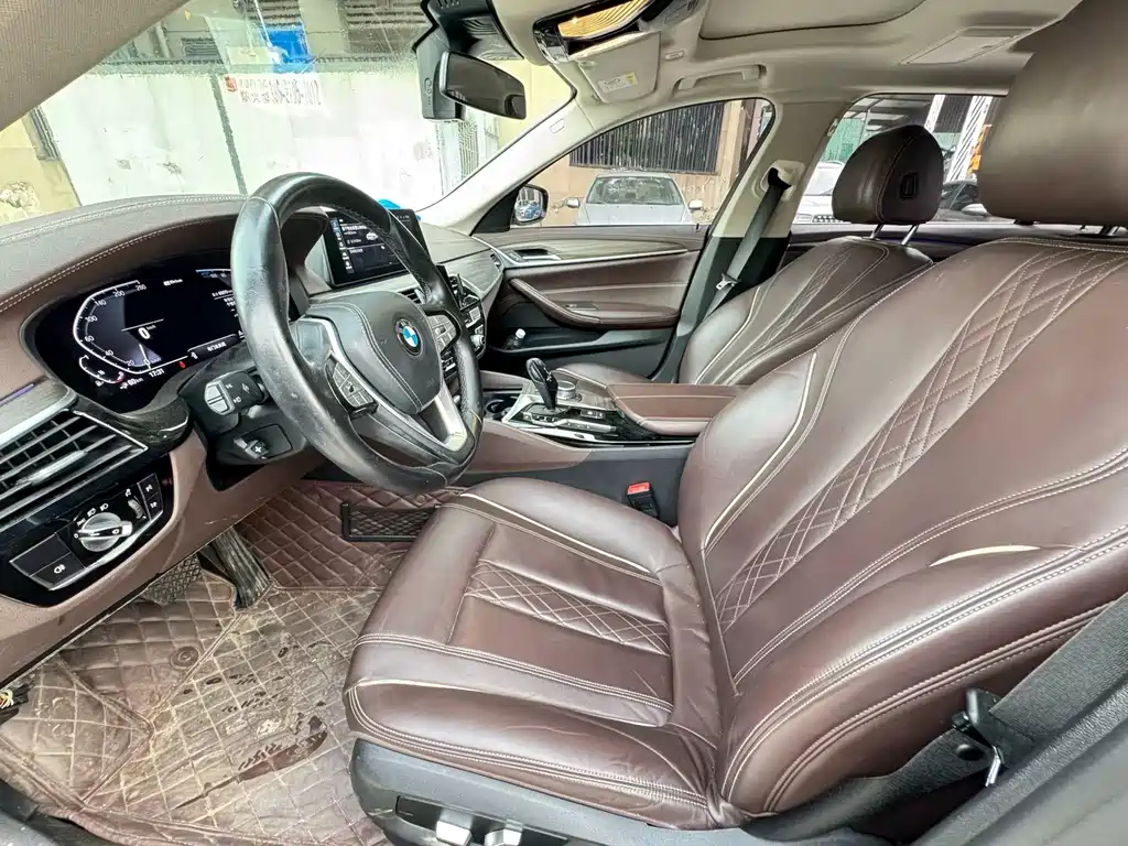 BMW 5 Series New Energy — фото 4