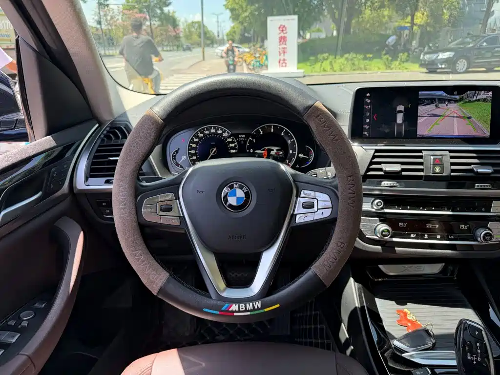 BMW X3 — фото 14