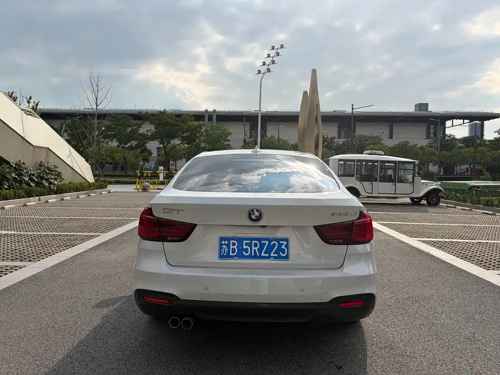 BMW 3 Series GT — фото 6