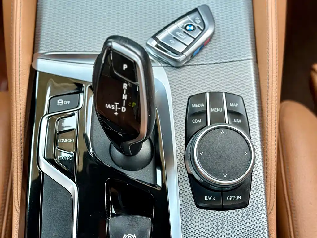 BMW 5 Series (Import) — фото 14