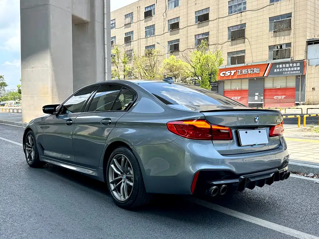 BMW 5 Series (Import) — фото 5