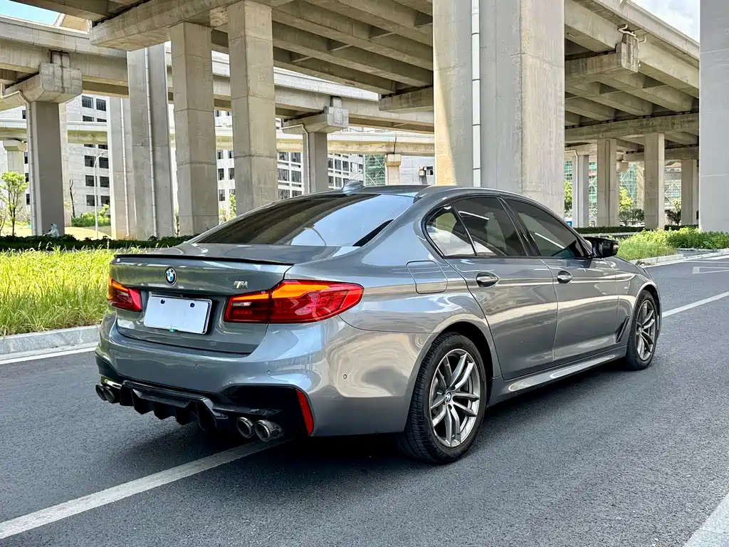 BMW 5 Series (Import) — фото 6