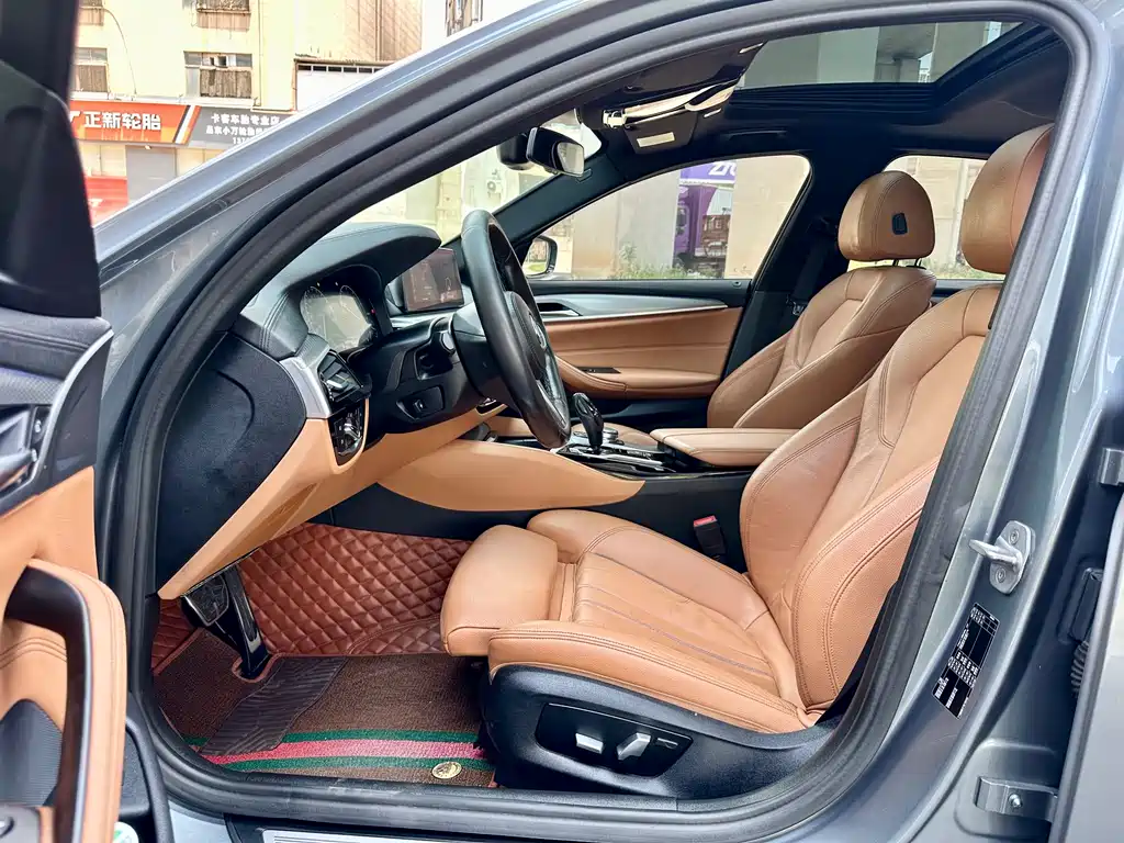 BMW 5 Series (Import) — фото 10