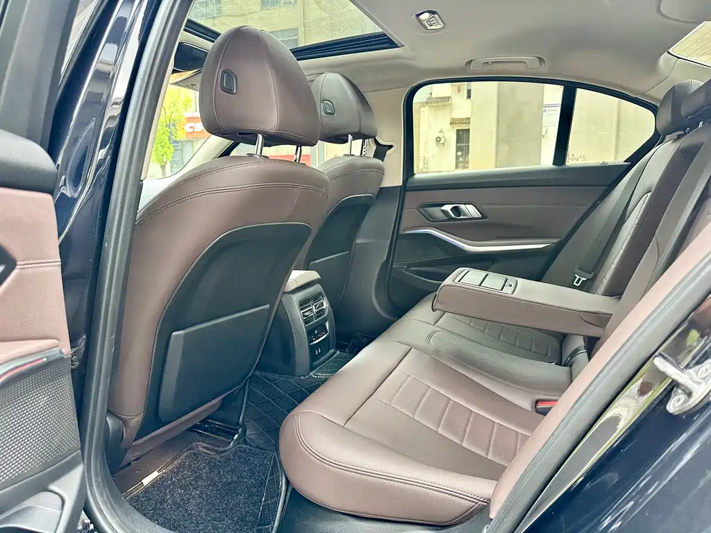 BMW 3 Series — фото 11