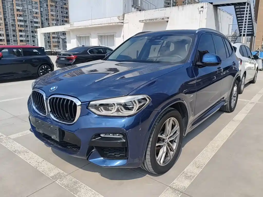 BMW X3 — фото 2
