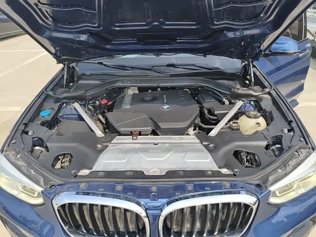 BMW X3 — фото 20