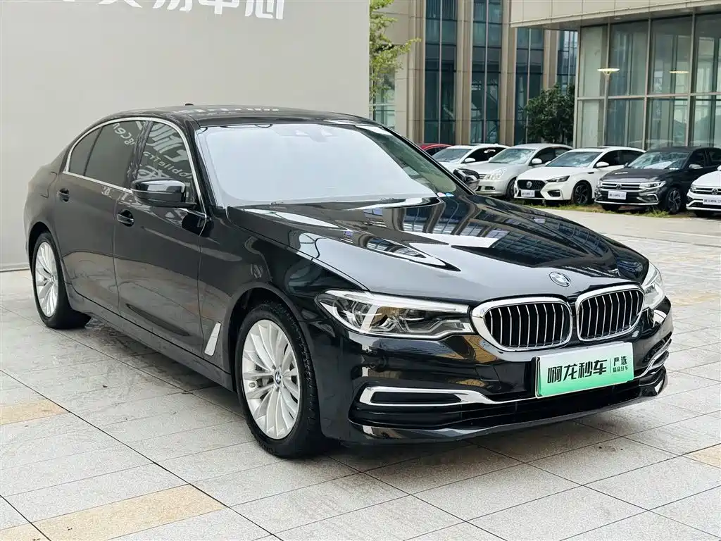BMW 5 Series New Energy — фото 3