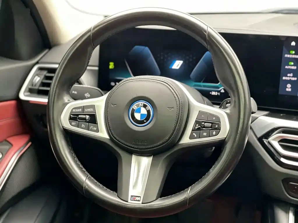 BMW i3 — фото 11