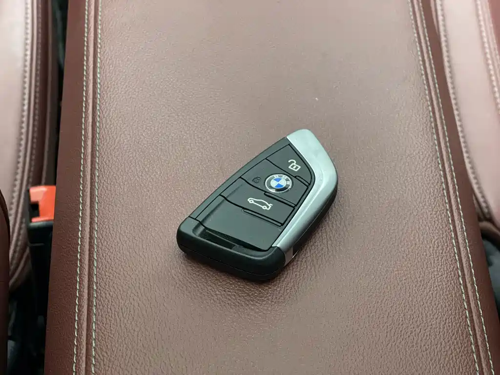BMW i3 — фото 19