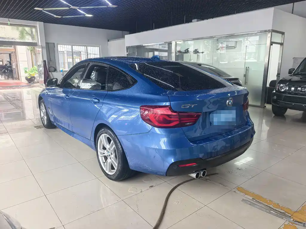 BMW 3 Series GT — фото 3