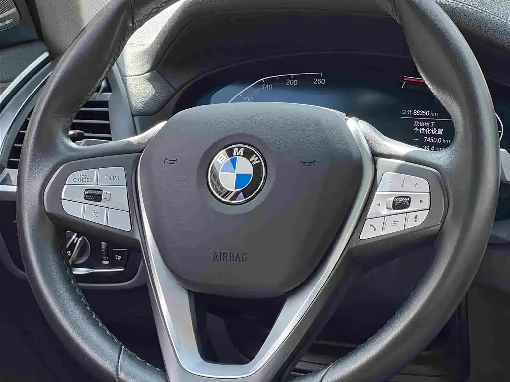 BMW X3 — фото 13