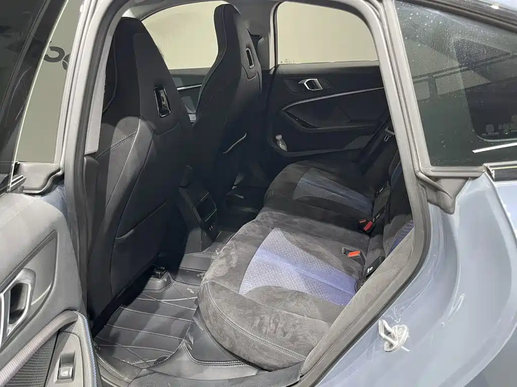 BMW 2 Series (Import) — фото 18