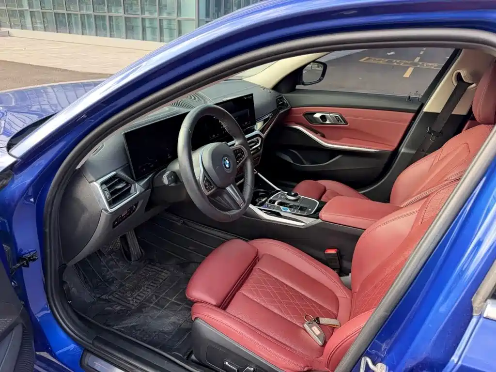 BMW i3 — фото 10
