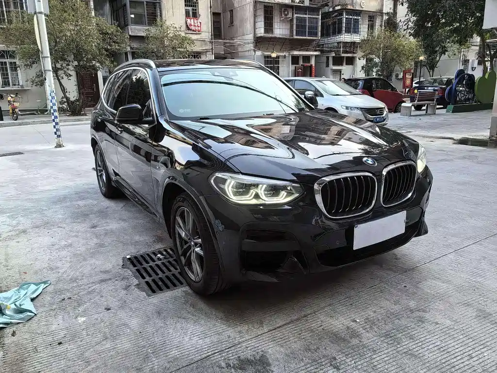 BMW X3 — фото 2