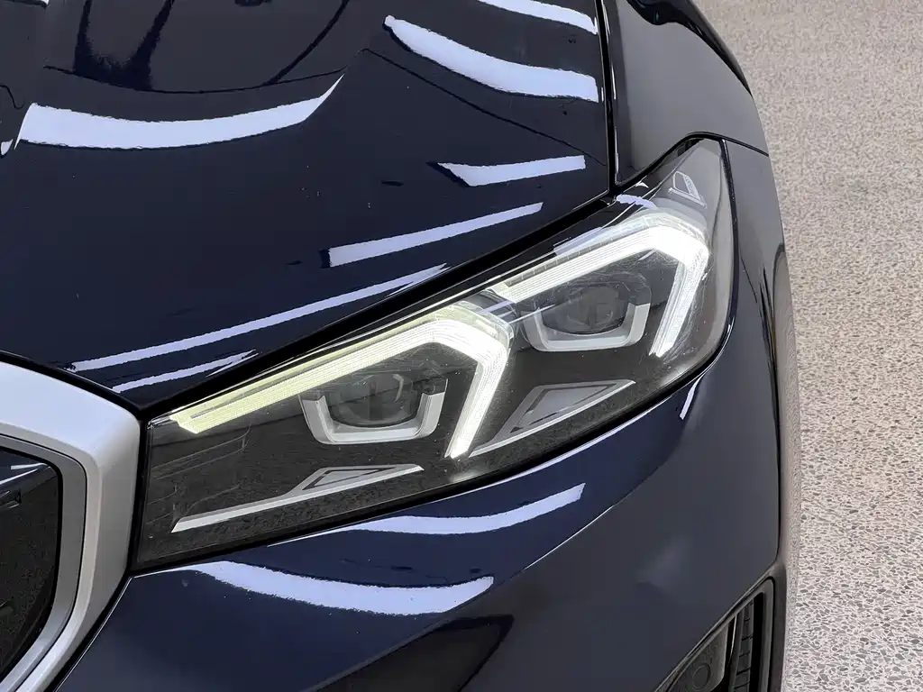 BMW i3 — фото 8