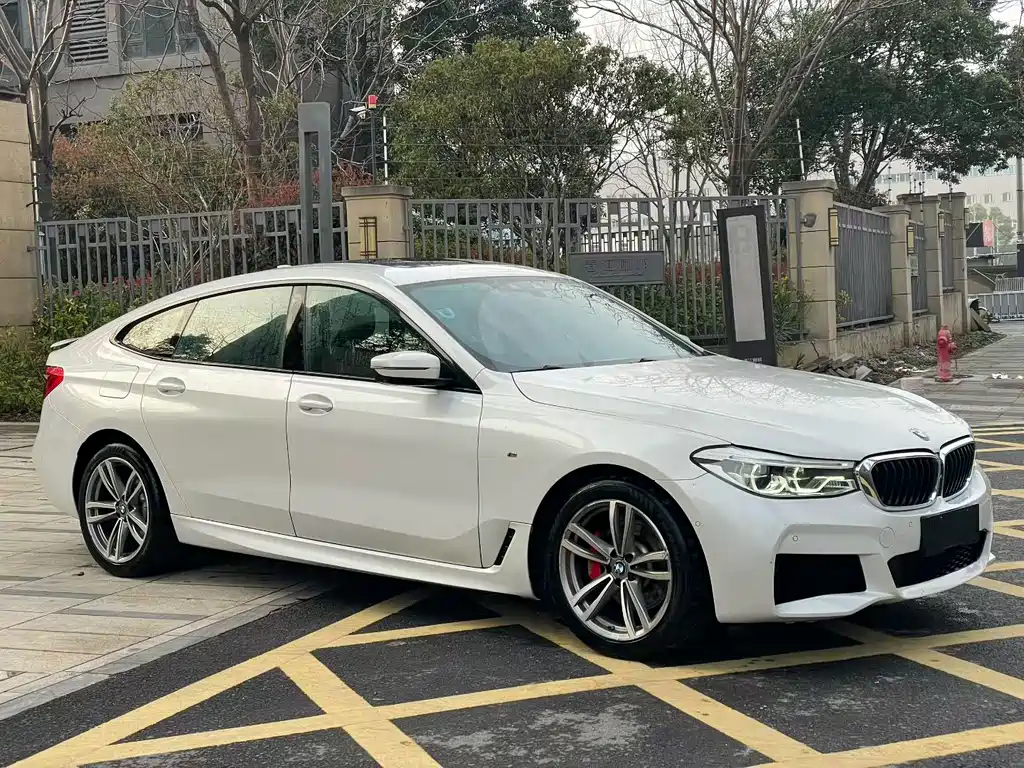 BMW 6 Series GT — фото 3