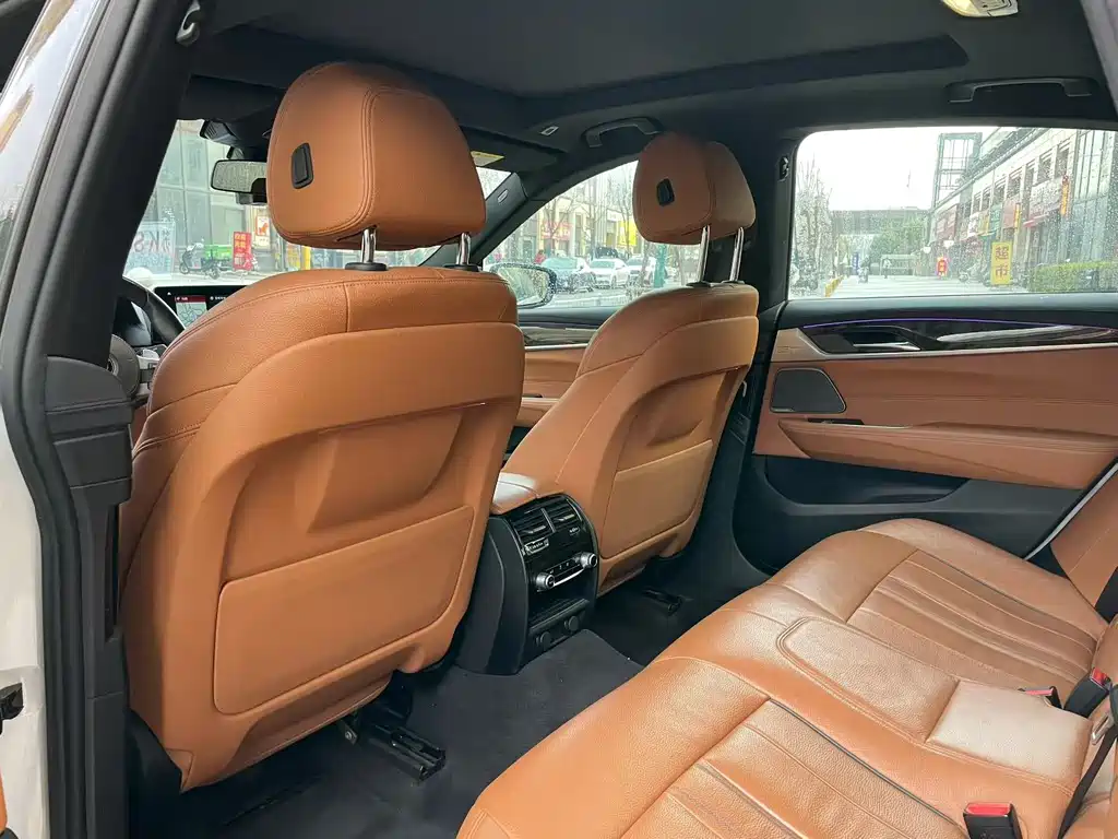 BMW 6 Series GT — фото 5