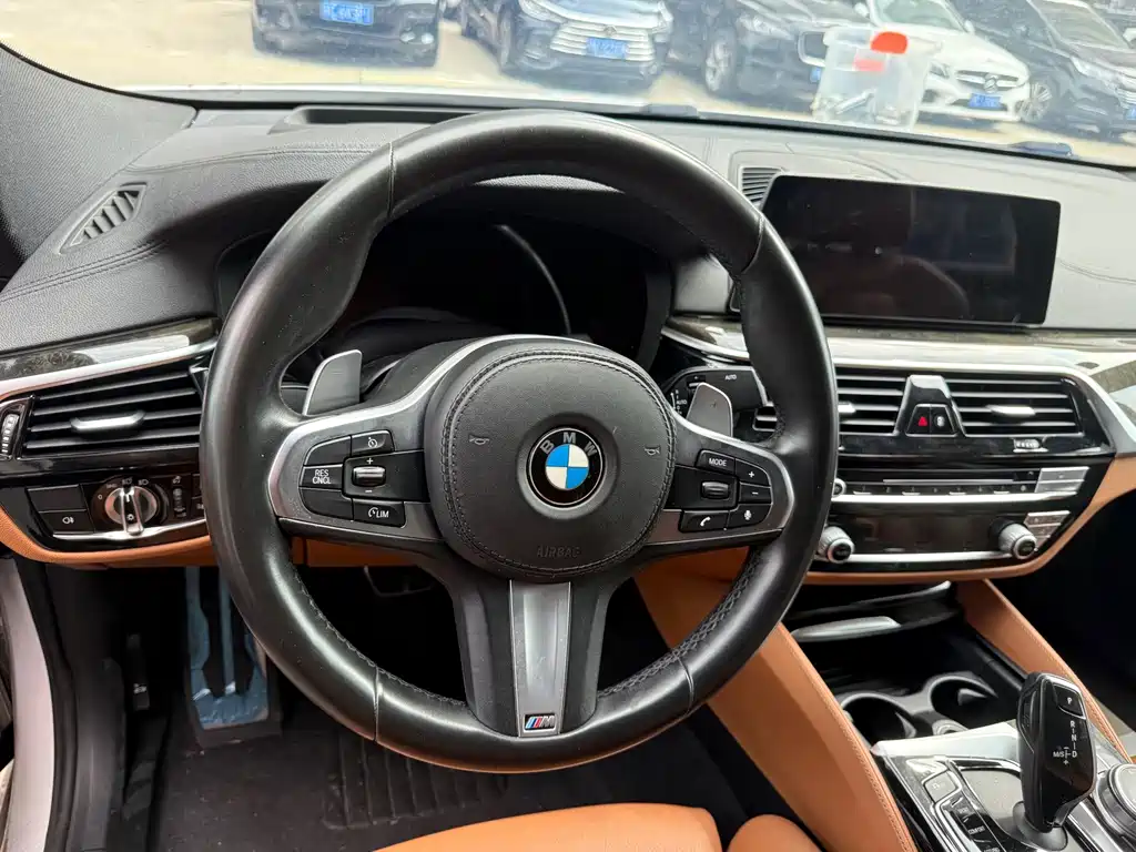 BMW 6 Series GT — фото 8