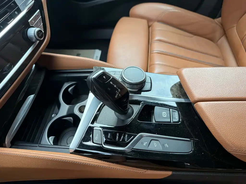 BMW 6 Series GT — фото 10
