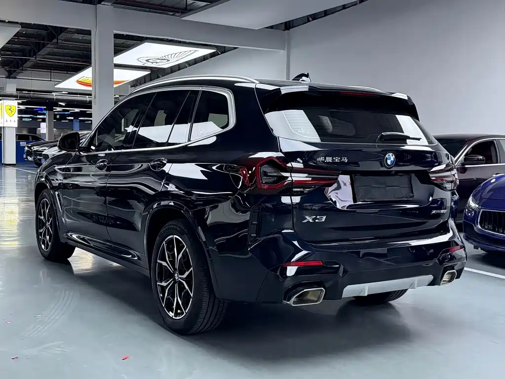 BMW X3 — фото 21