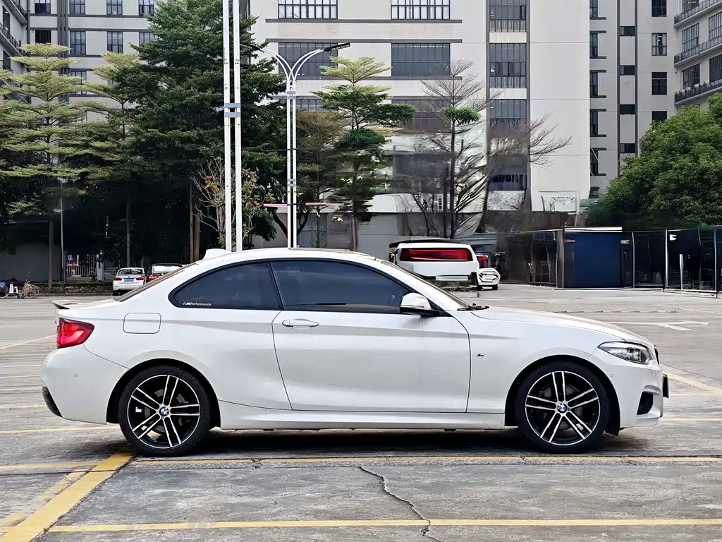 BMW 2 Series (Import) — фото 4