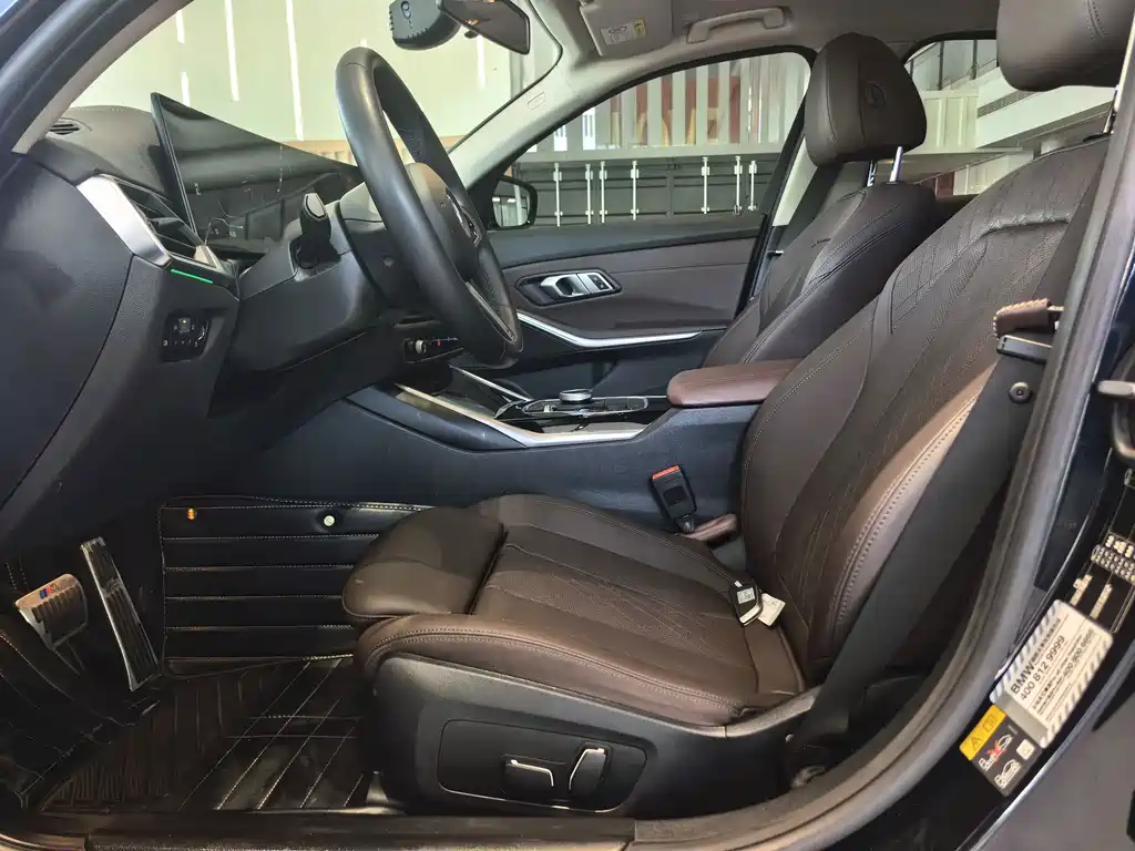 BMW i3 — фото 11