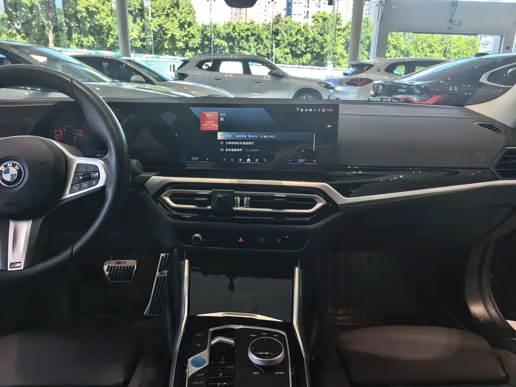 BMW i3 — фото 15