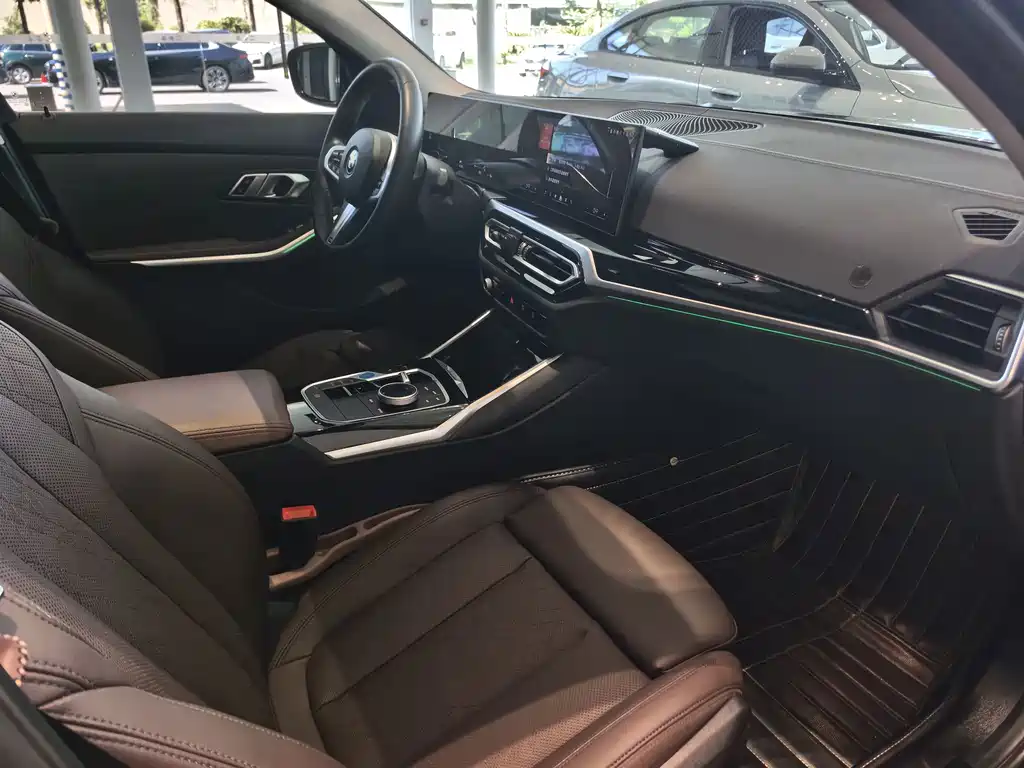 BMW i3 — фото 20