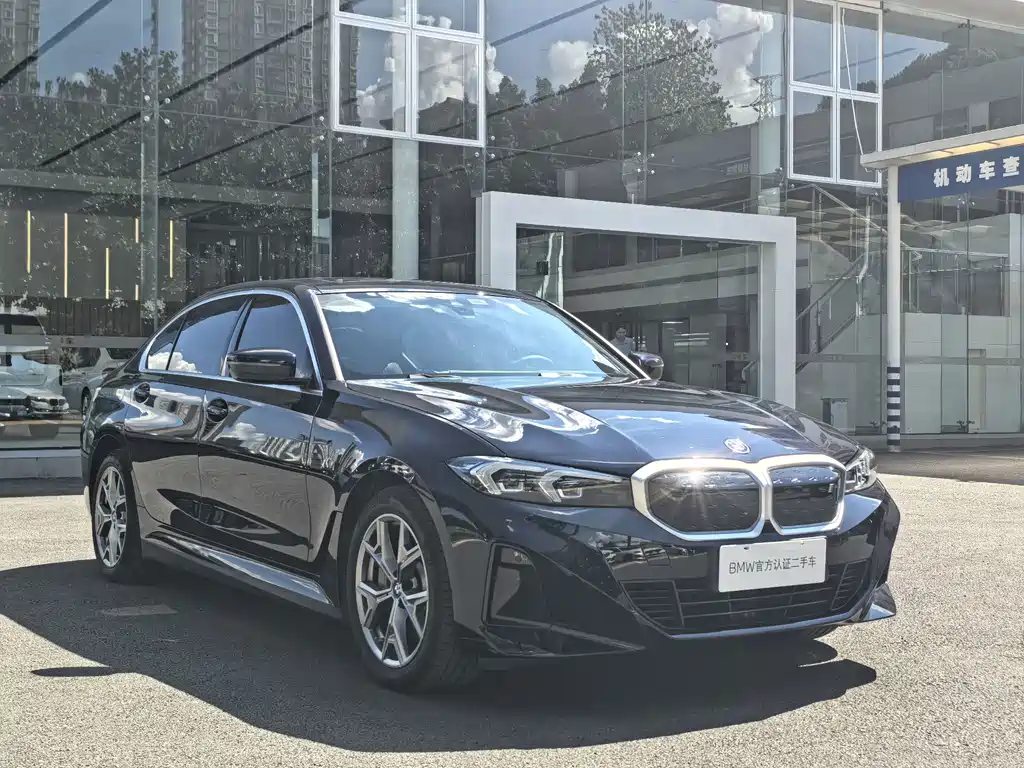 BMW i3 — фото 3