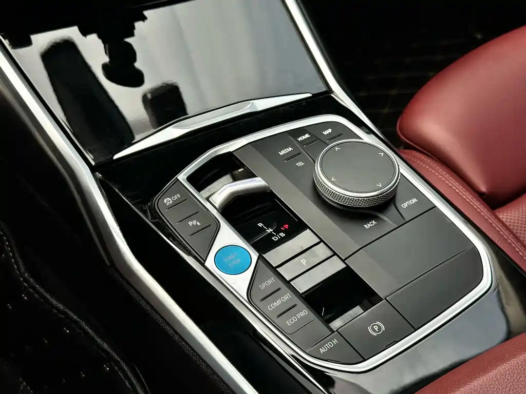 BMW i3 — фото 15