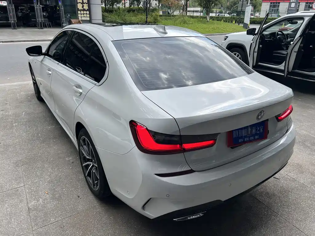 BMW 3 Series — фото 15