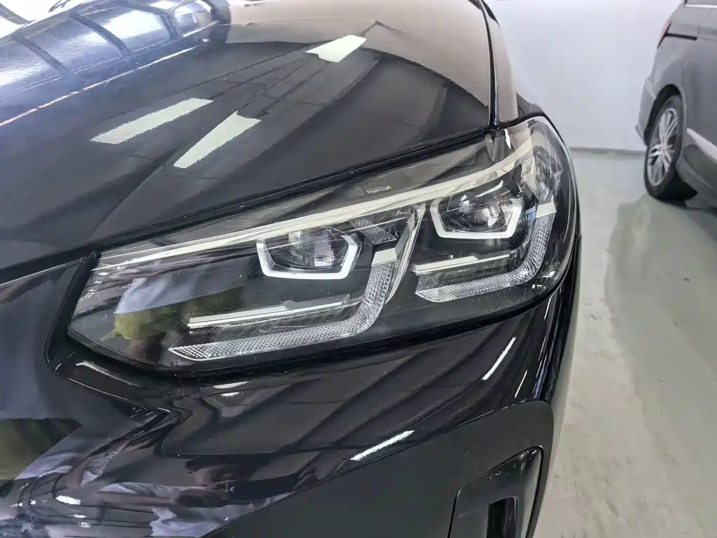 BMW X3 — фото 2