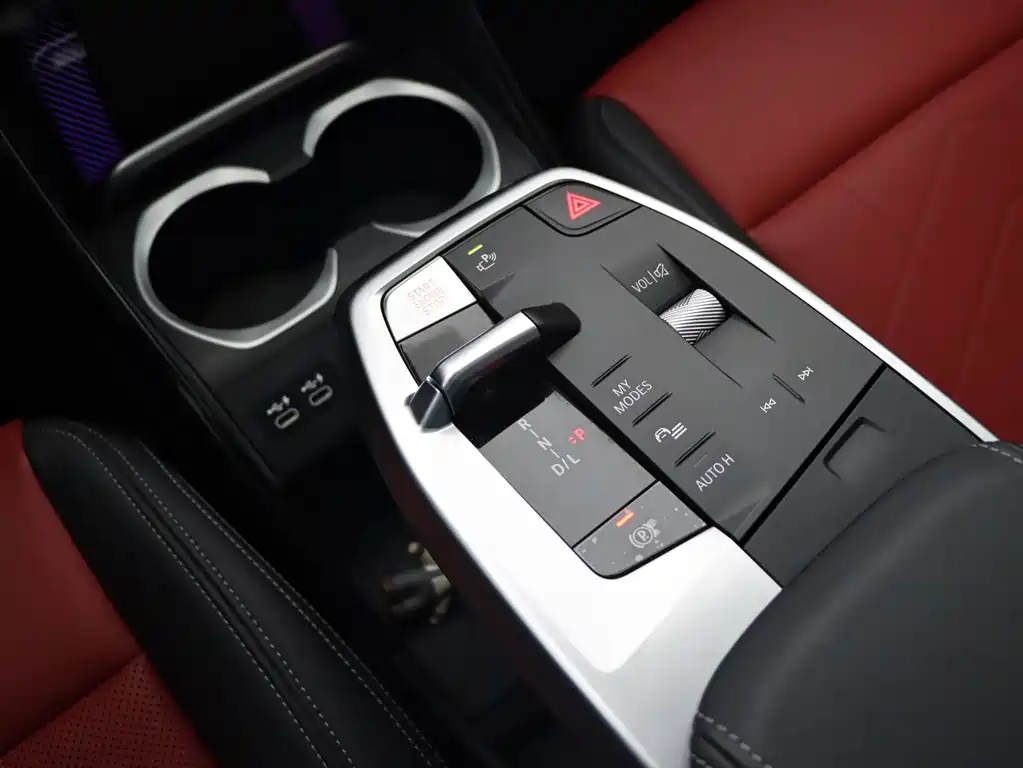 BMW X1 — фото 19
