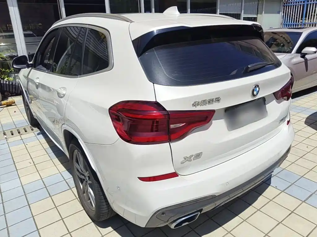 BMW X3 — фото 5