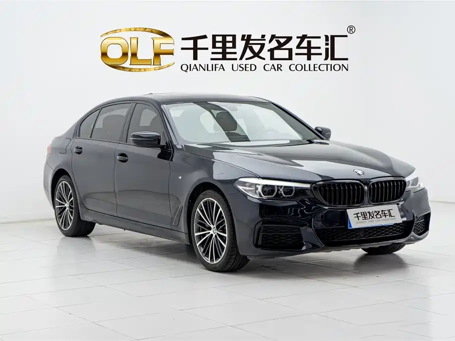 BMW 5 Series — фото 11