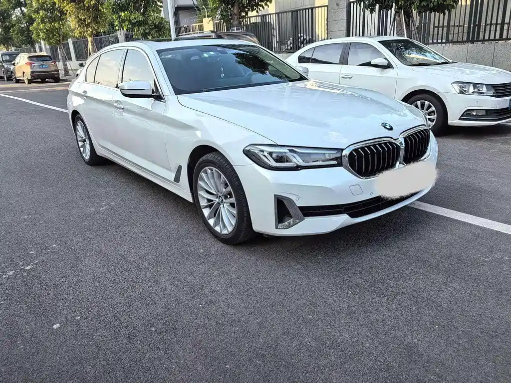 BMW 5 Series — фото 3