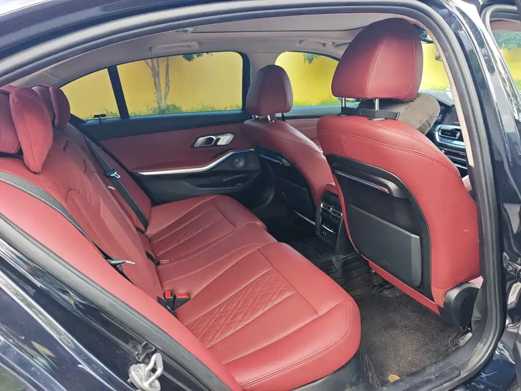 BMW 3 Series — фото 14