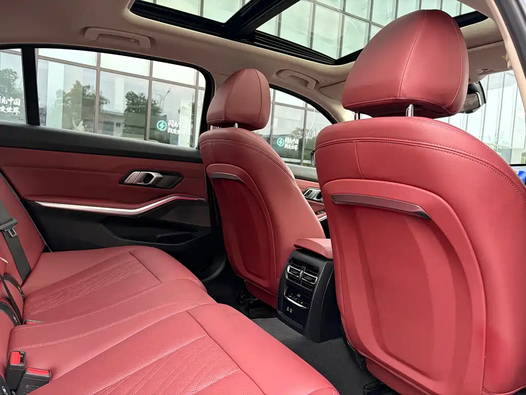 BMW 3 Series — фото 10