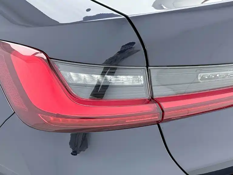BMW 3 Series — фото 14