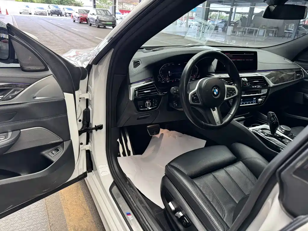 BMW 6 Series GT — фото 4