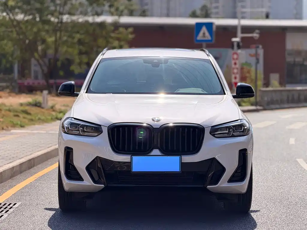 BMW X3 — фото 2