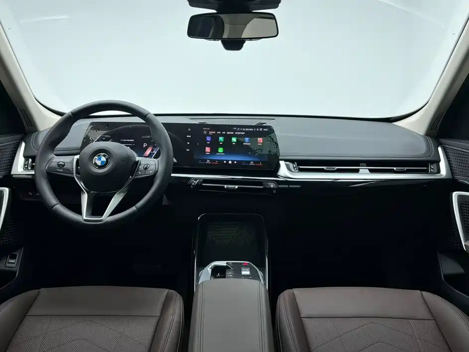 BMW X1 — фото 17