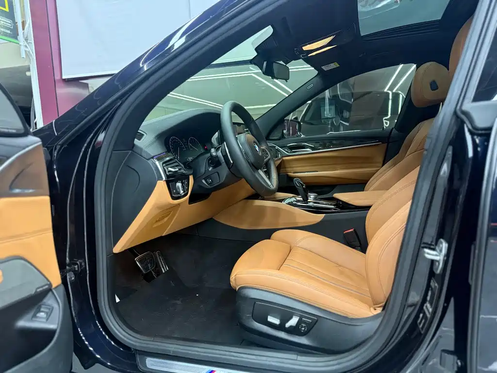 BMW 6 Series GT — фото 9