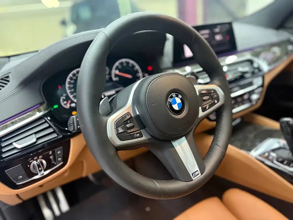 BMW 6 Series GT — фото 10