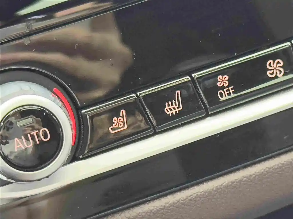 BMW 5 Series New Energy — фото 18