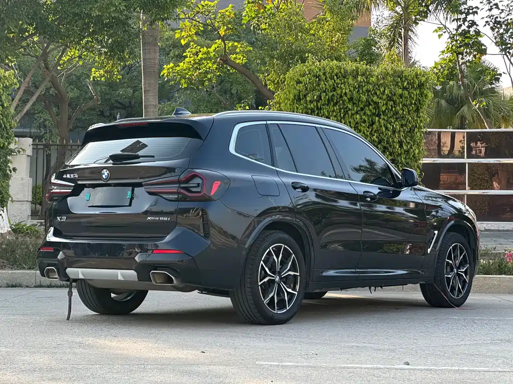 BMW X3 — фото 9