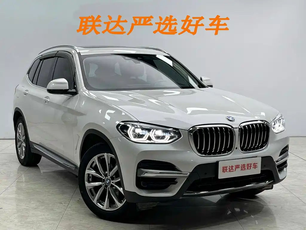BMW X3 — фото 24