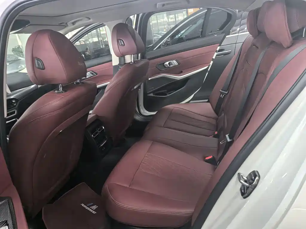 BMW 3 Series — фото 14