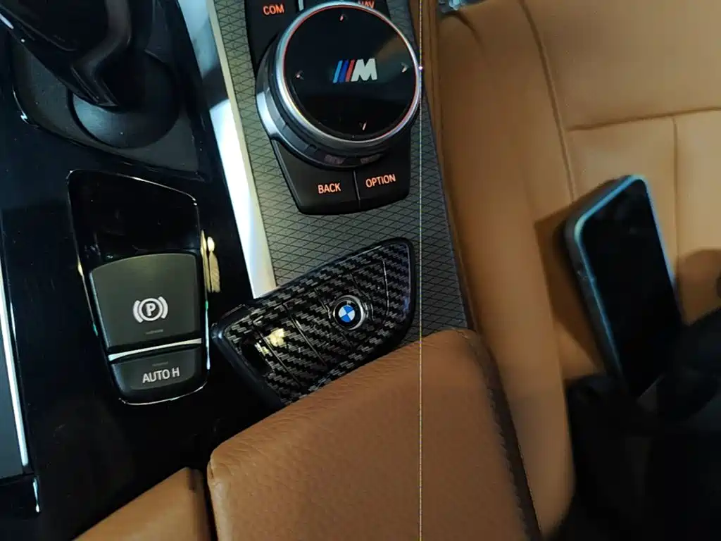 BMW 5 Series — фото 17
